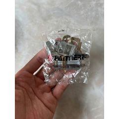 Khóa Tủ Cốp Chìa Vuông HAMMERED 103-30-3F - Hợp Kim Mạ Chrome cho Ngăn Kéo và Đồ Nội Thất