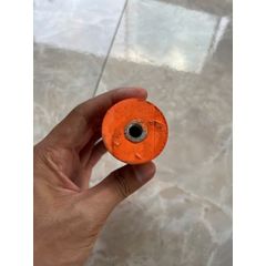 Trục lu cam gắn giấy chà nhám ( quả lu nhám)