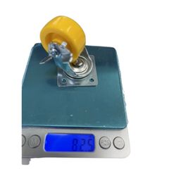 Bánh Xe Nhựa Vuông Hai Vòng Bi Có Khóa, Màu Vàng, Tải Trọng 30kg - Dụng Cụ Tiện Ích Cho Thiết Bị Di Động