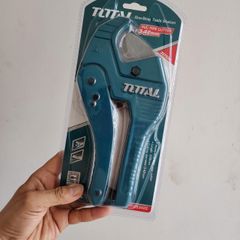 Dao Cắt Ống Nhựa 42mm Total THT53422 - Lưỡi Thép Sắc Bén, Tay Cầm Thiết Kế Ergonomic, Dụng Cụ Cầm Tay Bền Bỉ, Dễ Dùng
