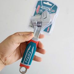 Mỏ Lết 8 Inch Total THT101086 - Dụng Cụ Cầm Tay Chất Lượng Cao, Điều Chỉnh Dễ Dàng, Thép Carbon Bền Bỉ