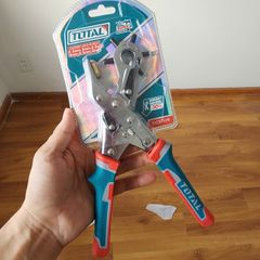 Kìm Đục Lỗ Da Total THT33526 - Dụng Cụ Cầm Tay 6 Kích Cỡ (2.5-5mm), Tay Cầm PVC Thoải Mái, Tiết Kiệm Sức Lực 30%