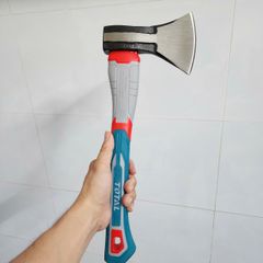 Rìu Cán Nhựa 600g Total THAX061600 - Rìu Cắt Gỗ Sắc Bén, Tay Cầm Êm Ái, Dụng Cụ Làm Vườn Chất Lượng Cao