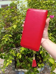 Ví Dài Cầm Tay Nữ Da Bò Sang Chảnh - Đựng iPhone Plus, Khóa Kéo Mượt và Dây Đeo Chống Trộm, Phụ Kiện Thời Trang Đẹp Xịn