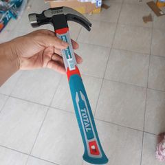 Búa Nhổ Đinh 16Oz Total THCH61016 - Đầu Thép Cứng, Cán Chắc Chắn, Móc Nhổ Đinh Tiện Dụng, Dụng Cụ Cầm Tay Chất Lượng Cao