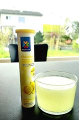 Viên sủi Vitamin C Miltinorm Đức - Hỗ trợ tăng sức đề kháng, cải thiện hấp thu sắt - Hộp 20 viên, vị dễ uống