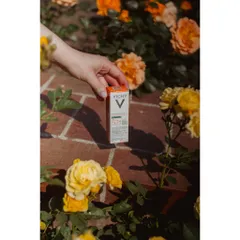 Kem Chống Nắng Vichy UV-Clear Anti-Imperfections Dành Cho Da Dầu Mụn 40ml