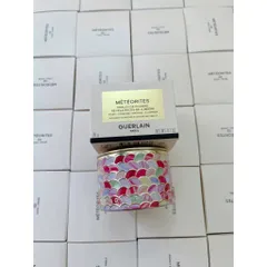 Phấn Phủ Ngọc Trai Guerlain Meteorites Pearls Tone 02 - Phấn Trang Điểm Tạo Ánh Sáng Rạng Rỡ, Da Mịn Mượt Tự Nhiên