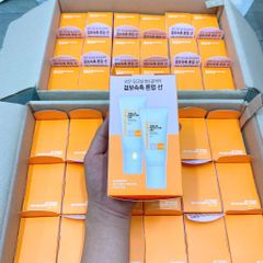 Set Kem Chống Nắng CNP 50ml - Chống Nắng Nâng Tone, Dưỡng Ẩm, SPF42 PA+++ - Đối Với Da Dầu và Xỉn Màu, Best Seller Hàn Quốc