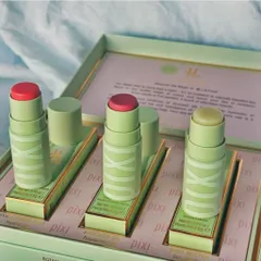 Set 3 Thỏi Son Dưỡng Pixi Hydra Lip Treat - Dưỡng Ẩm, Mịn Màng với Thoa Màu Tươi Tắn - Quyền Năng Chăm Sóc Môi 100% Từ Thiên Nhiên