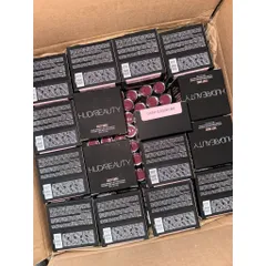 Phấn Phủ Huda Beauty Easy Bake Cherry Blossom - Bột Phấn Mịn Che Khuyết Điểm, Kiểm Soát Dầu, Lâu Trôi 25g