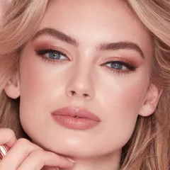 Son Kem Mini 1ml Charlotte Tilbury Màu Pillow Talk Blur - Hồng Đất Siêu Căng Mọng, Chất Son Lâu Trôi, Xuất Xứ Ý