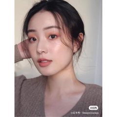 Son Charlotte Tilbury Matte Revolution Mini - Màu Pillow Talk 1.1gr, Lì nhưng Không Khô, Độ Bền Cao, Giữ Môi Mịn Màng, Làn Môi Đầy Đặn
