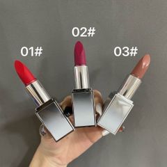 Son Tom Ford Extrême Badass Lip Color 01 Scarlet Shock - Son Lì Đỏ Tươi Sang Trọng Dưỡng Ẩm Tiện Dụng Cho Môi