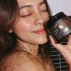 Tẩy Da Chết Toàn Thân Cocoon Coffee Body Polish Cà Phê Đắk Lắk 200ml - Giúp Làm Sạch Da Chết, Mịn Màng và Đều Màu Da
