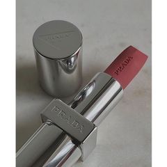 Son Thỏi Prada Monochrome Hyper Matte 3,8g - Nâu Tây Bền Màu, Lì Mịn Sang Trọng Cho Đôi Môi Rạng Rỡ, Phong Cách Thời Thượng