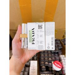 Son Thỏi Prada Monochrome Hyper Matte 3,8g - Nâu Tây Bền Màu, Lì Mịn Sang Trọng Cho Đôi Môi Rạng Rỡ, Phong Cách Thời Thượng