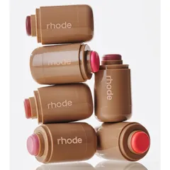 Má Hồng Kem Rhode Pocket Blush - Trang Điểm Dưỡng Ẩm Đa Năng Cho Má và Môi, Lựa Chọn Màu Đẹp - Giữ Màu Cả Ngày