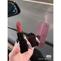 Son Tom Ford 02 Rose Petal - Son Lì Matte Limited Edition 3g Màu Đỏ Đất Sang Trọng, Quyến Rũ, Thiết Kế Tinh Tế