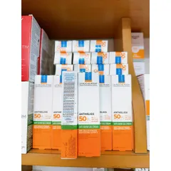 [Mẫu cũ] Kem Chống Nắng Cho Da Dầu Roche-Posay Anthelios 15ml
