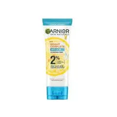 Sữa Rửa Mặt Garnier 3 Trong 1 Giảm Mụn & Sáng Da 50ml - Tẩy Trang Sâu, Làm Sáng Da Với Vitamin C & Salicylic Acid Cho Da Dầu, Da Hỗn Hợp