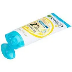 Sữa Rửa Mặt Garnier 3 Trong 1 Giảm Mụn & Sáng Da 50ml - Tẩy Trang Sâu, Làm Sáng Da Với Vitamin C & Salicylic Acid Cho Da Dầu, Da Hỗn Hợp