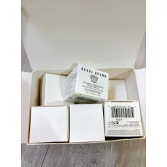 Kem Lót Dưỡng Ẩm Bobbi Brown Vitamin Enriched Face Base 15ml - Lớp Lót Dưỡng Da Mịn Màng & Kiểm Soát Dầu Nhờn cho Trang Điểm Hoàn Hảo