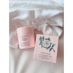 Kem Body Weilaiya Dưỡng Trắng Nâng Tone SPF30 PA+++ 200ml - Chăm Sóc Da Toàn Thân, Làm Sáng Da, Bảo Vệ Da Khỏi Tia UV