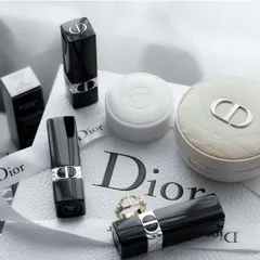 Phấn Phủ Cushion Dior Forever 10gr - Phấn Bột Tinh Chất Cánh Hoa, Dành Cho Mọi Loại Da, Thiết Kế Sang Trọng, An Toàn, Không Gây Kích Ứng