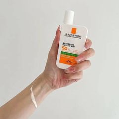 Kem Chống Nắng La Roche-Posay Anthelios UVmune 400 Oil Control Fluid SPF50+ 50ml - Bảo Vệ Da Lý Tưởng Cho Da Dầu, Không Bóng Nhờn, Thấm Nhanh