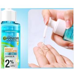 Gel Rửa Mặt Garnier Skin Naturals Bright Complete 120ml - Dịu Nhẹ Cho Da Dầu Mụn, Ngừa Mụn, Làm Sáng Da, 2% Salicylic BHA, Vitamin C