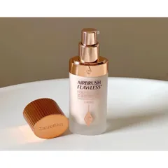 Kem Nền Charlotte Tilbury Airbrush Flawless Tone 2 Neutral - Lớp Nền Hoàn Hảo, Kiềm Dầu, Che Khuyết Điểm, Dưỡng ẩm 16 Giờ