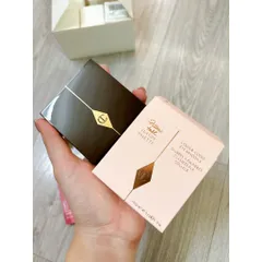 Phấn Mắt Charlotte Tilbury Luxury Palette - Pillow Talk, 4 Ô Màu Trang Điểm Tự Nhiên, Chất Phấn Mịn, Đẹp Lấp Lánh, Phù Hợp Ngày và Đêm