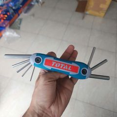 Bộ Lục Giác Xếp 8 Chi Tiết Total THT1061826 - Thép CR-V Chống Gỉ, Thiết Kế Gập Gọn Tiện Lợi Dùng Lắp Ráp Ô Tô Máy Móc
