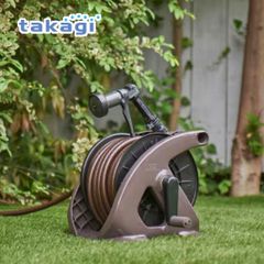 Bộ cuộn ống tưới cây 30m Takagi R330TBR - Chất liệu nhựa PP cao cấp, 4 chế độ phun, thiết kế tiện lợi cho vườn cây xanh tươi