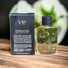 Nước Hoa Nam Playboy Vip Eau De Toilette EDT For Him 100ml - DiiHangMyUc.