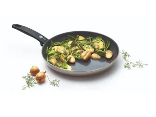 Chảo cạn GreenPan Cambridge Bronze 24cm - Chống dính Ceramic, Dùng cho bếp từ, Hợp kim nhôm, Tiện lợi cho nấu ăn