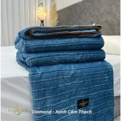Chăn Lông Cừu Mỏng Thu Đông 2 Lớp Lasante Ấm Áp, Siêu Nhẹ Kích Thước 2m1x2m4 Nặng 2.1 Kg