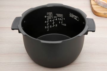 Nồi cơm điện áp suất Cuckoo CRP-PK0600F 1.08L - Công nghệ nấu thông minh, phù hợp cho gia đình từ 2-4 người