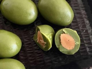 Meiji Almond Matcha Nhật bản đặc biệt