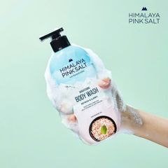 Sữa Tắm Muối Hồng Himalaya Mát Lạnh Thư Giãn Cool & Freeze 800g - Sản phẩm dưỡng ẩm và làm mềm da tuyệt vời