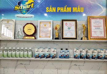 Dung Dịch Sát Khuẩn SmartA 500ml - Khử Khuẩn Da, Vệ Sinh Mũi Họng An Toàn, Hiệu Quả 99.9% - Sản Phẩm Made in Vietnam