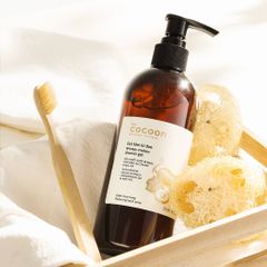Gel Tắm Bí Đao Cocoon 300ml - Giảm Mụn Lưng, Sạch Dầu Nhờn, Tinh Dầu Thiên Nhiên, Không Triclosan, 100% Thuần Chay