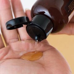 Gel Rửa Mặt Bí Đao Cocoon 140ml - Sạch Sâu, Giảm Mụn, Dưỡng Ẩm, Chiết Xuất Tự Nhiên, Phù Hợp Với Da Nhạy Cảm