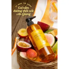 Gel tắm đường thốt nốt An Giang Cocoon 500ml - Dưỡng ẩm nhẹ nhàng với hương trái cây, làm sạch và bảo vệ làn da mềm mại