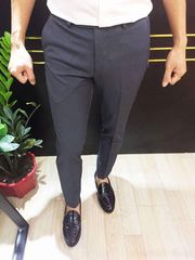 Quần Tây Nam Kiểu Hàn Quốc Dáng Ôm Màu Xám Tiêu Đậm - Chống Nhăn, Vải Co Giãn Thoải Mái, Thời Trang Sang Trọng cho Công Sở và Tiệc Tùng