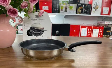 Chảo Fissler Adamant Premium 28cm - Chảo Inox Chống Dính Cao Cấp, Tương Thích Tất Cả Các Loại Bếp, Lớp Phủ Silicon Cacbua