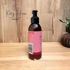 Sữa Rửa Mặt Dưỡng Ẩm Tầm Xuân Sukin 125ml - Loại Bỏ Trang Điểm, Cấp Nước, Chống Lão Hóa, Làm Sáng Da