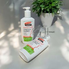 Kem bôi giảm rạn da Palmer's Cocoa Butter 250ml - Lotion massage cho bà bầu, ngăn ngừa và cải thiện vết rạn da hiệu quả.