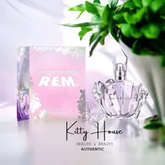 Nước hoa nữ Ariana Grande R.E.M Eau de Parfum 100ml - Hương thơm vũ trụ quyến rũ với quả sung, hoa oải hương và gỗ đàn hương.